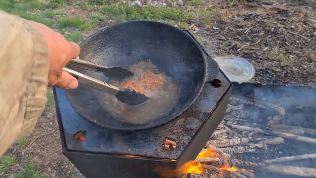 Жареный карась без гостей. Ужин на природе у реки. Кухня Аборигена.