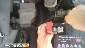 Nissan Qashqai 2.0. Аккумулятор на автомобиль Nissan Qashqai 2.0 2007 года. Замена и установка