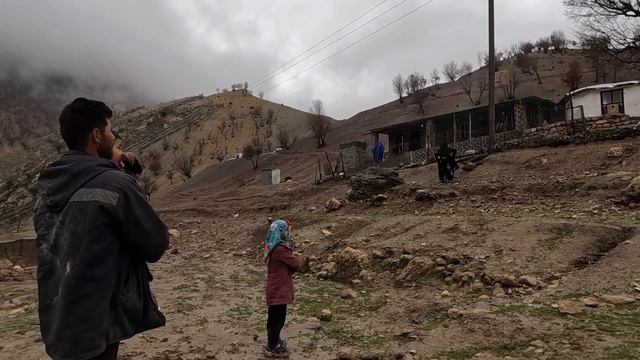 Meeting With Babak: Atabek's Family Visits Babak Who has Returned from the Hospital смотреть онлайн