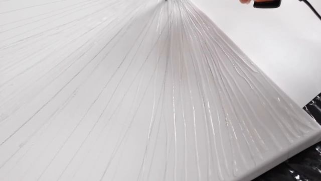 How To Easily Make Abstract Wall Art Using This Common Craft Tool