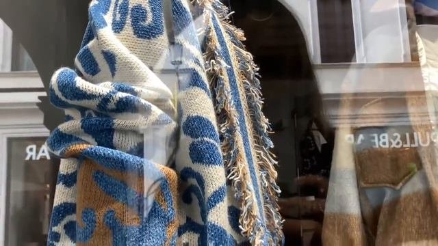 ИЗ СЕКОНД  ХЕНД РОСКОШЬ КАШЕМИРА И ШЕРСТИ - ЯРКОЕ ПАЛЬТО