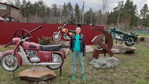 Катались на машине . МЫ В ШОКЕ МОТО ЛЕГЕНДЫ СССР ПОД ОТКРЫТЫМ НЕБОМ