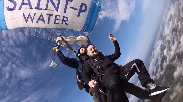 Первый прыжок с парашютом из АН-2 смотреть онлайн