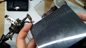 Как быстро починить TV-приставку smp136hdt2, своими руками и зайти в меню без пульта.