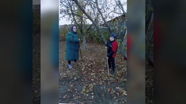 Ролик ко Дню бабушек и дедушек смотреть онлайн