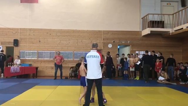 Кубок СЗ ФО по Самбо грепплинг 4 этап Серебряков Василий(синий) досрочная победа 18.11.18??? смотреть онлайн