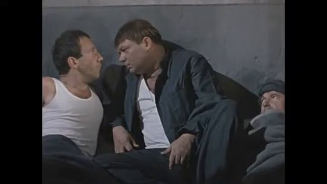 В угол поставлю, пасть порву... смотреть онлайн