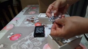 Unboxing TP LINK M7350 4G LTE Advanced Mobile WiFi (Unpacking M7350 4G LTE portable hotspot WI-FI)