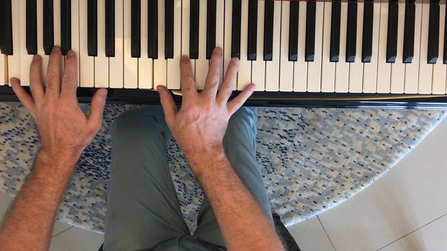 Saint Saens The Swan: Download the free MP3 file to play along at home смотреть онлайн