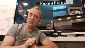 Что в начале выбрать: цвет кухни ; цвет столешницы ;фартук ....