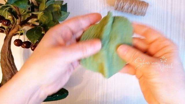 ?Как сделать кору дерева из подручных средств? Лайфхак! How to make the bark of a tree? Lifehack смотреть онлайн