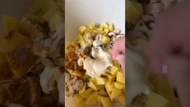 Запеканка. Жульен с картошкой . Вкусно и быстро . смотреть онлайн