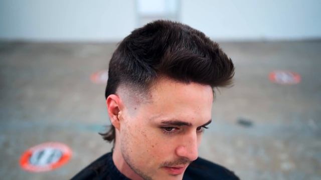 Mens Haircut & Hairstyle 2022 | Short Textured Modern Mullet