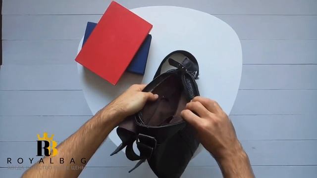 Кожаная коричневая сумка через плечо / Royalbag / M38-1712A