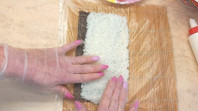 Вкусно, дешево и просто. Роллы в домашних условиях