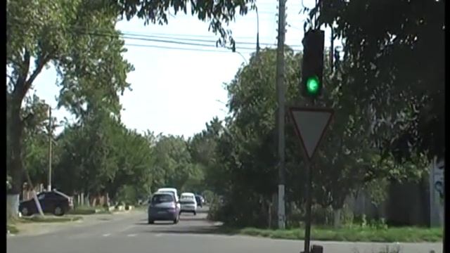 Видео курс ПДД -17 : Сигналы светофора и регулировщика - 1 часть смотреть онлайн