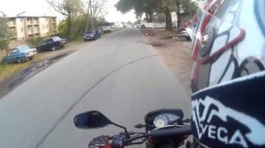 А ты топи топи ту тапочку в пол