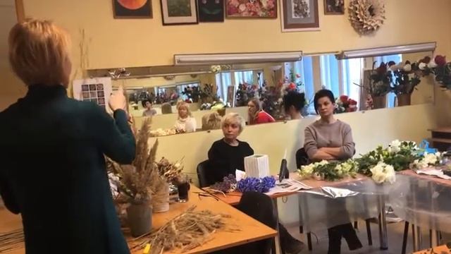 Floristikas kursi. Курсы флористики. смотреть онлайн