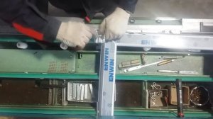 Как происходит сборка фурнитуры на окна ПВХ