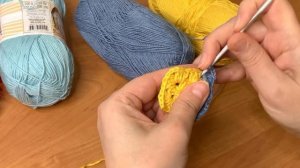 ВЯЗАНИЕ РЕЛЬЕФНОГО ПЛЕДА ИЗ БОЛЬШИХ КВАДРАТОВ. ВЯЗАНИЕ КРЮЧКОМ. БАБУШКИН КВАДРАТ. ЧАСТЬ 1.