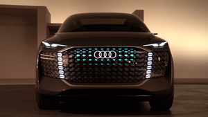 Новый 2022 AUDI Urbansphere.
