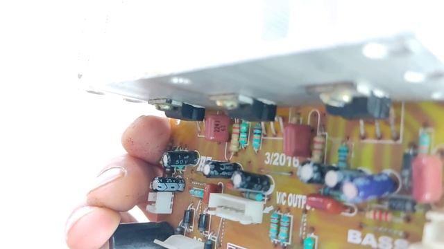 2.1 Home theater बोर्ड की सटीक वायरिंग करना सीख लो | Home theatre kit wiring смотреть онлайн