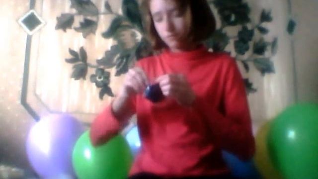 Открываем кукурузные палочки с 2-МЯ СЮРПРИЗАМИ!!!!!!!!! смотреть онлайн