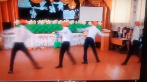 8 марта Танец парней,  хип хоп легкий танец