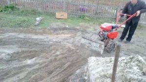 мотоблок с отвалом