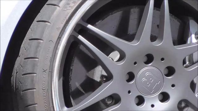 Mercedes SLR Mclaren Brabus | Start Up + Acceleration + Carporn | Munich смотреть онлайн