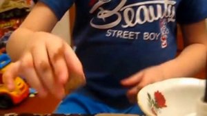 поделка из скорлупы грецкого ореха ёжик, часть 1