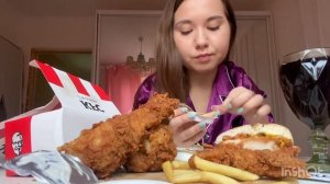 МУКБАНГ/ K F C!???️YUM!?Rostics?