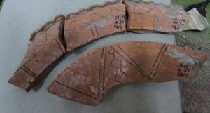 Новая находка венецианской керамики на раскопе по улице Дзержинского, 31