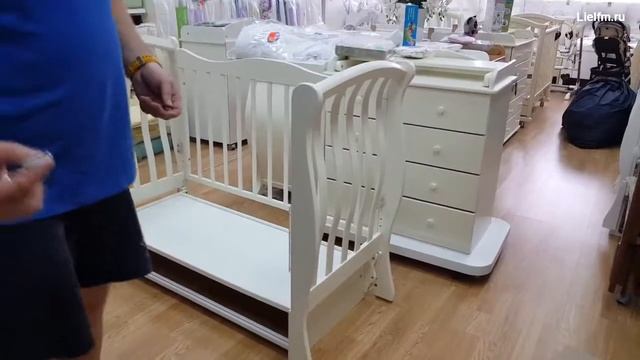 Установка кровати на короб с универсальным маятником компании Лель-Кубаньлесстрой смотреть онлайн