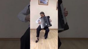 «Полкис »финский  народный танец ,исполняет Чорномаз Марина #аккордеон #танец