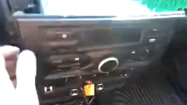 Datsun on- DO cнятие штаной магнитолы(её работа без замка зажигания) смотреть онлайн