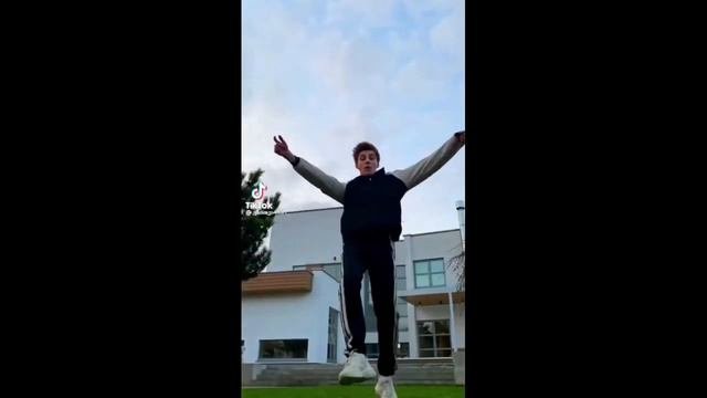 Влад А4 и Юля Годунова МИЛЫЕ МОМЕНТЫ💝😍❤