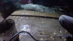 Как класть плитку в сырую погоду на улице