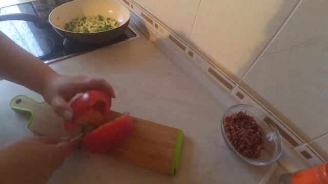 Рис красный бутанский с овощами смотреть онлайн