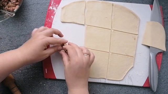 Манты на овощной подушке в сковороде / Ленивые манты / Family time смотреть онлайн