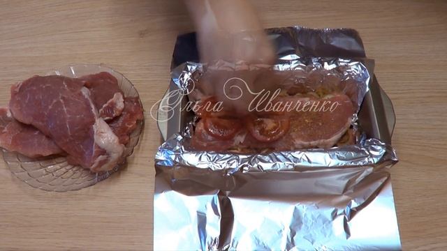 Мясо слоями с начинками - горячее на праздник.