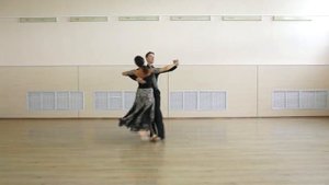 Reverse pivot in Tango   Левый пивот в танго