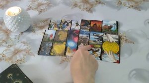 КТО ИЗБЕГАЕТ ВСТРЕЧИ С ТОБОЙ? Таро расклад