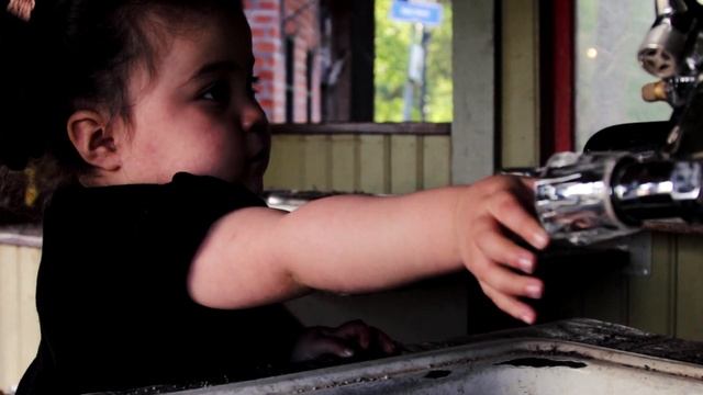 Canon 77D video test. 24-105 f4 смотреть онлайн