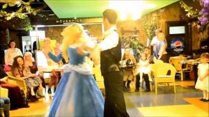 танец Золушки и принца