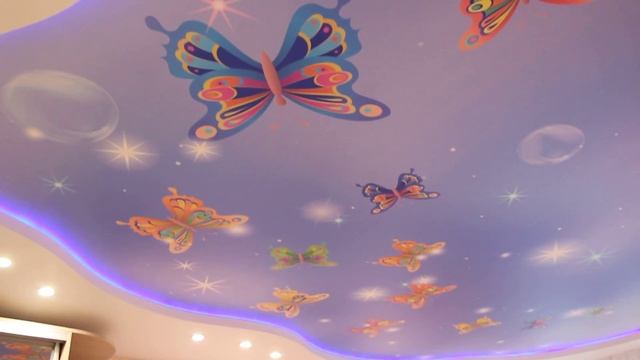 Двухуровневые натяжные потолки с фотопечатью в г. Мытищи +7 (495) 726-64-87 смотреть онлайн