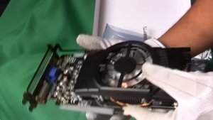 Tarjeta de Video ASUS HD 5770 1GB - EAH5770 CuCore/2DI/1GD5 - HD