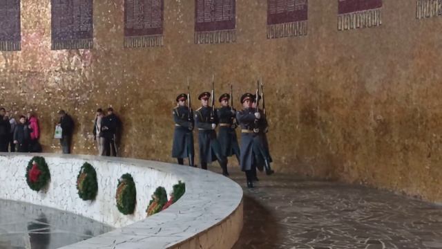 Смена Почётного Караула в Пантеоне Славы Мамаев Курган, Волгоград, 19 октября 2023 года 16:00 часов