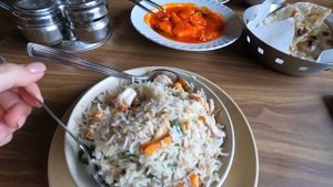 Морджим - посёлок на Гоа для русских? Шок в алкомаркете. Жаба душит. Получила в глаз.