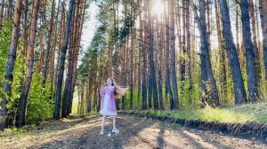 "За ветром не спеша летит моя душа". Виктория Бездомникова - на заре, на зореньке"